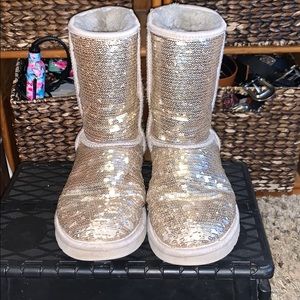 Gold sparkly Uggs